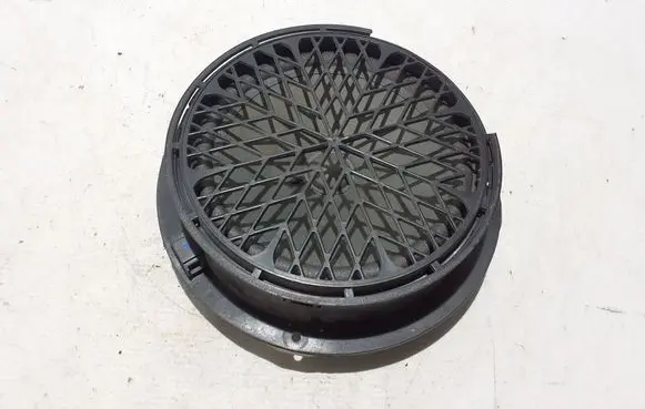 Audi A5 8T 8F Front door speaker 8T0035415A