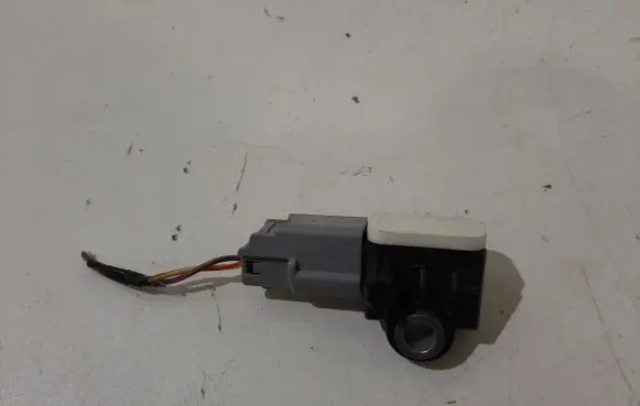 Volvo V60 Airbag deployment crash/impact sensor 31334336 C83HA