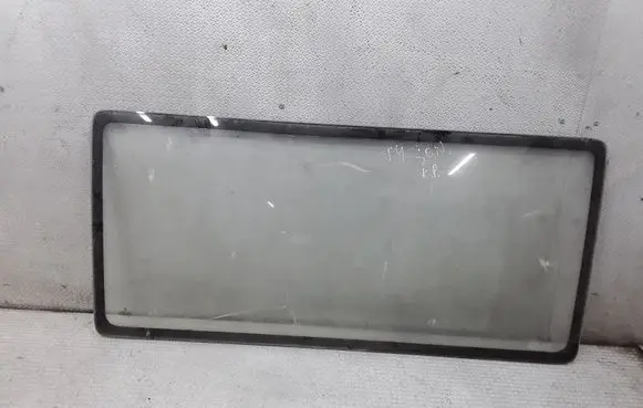 Volkswagen Transporter - Caravelle T4 Side middle window/glass 