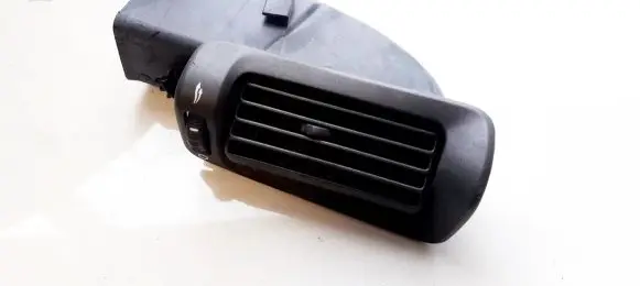 Dash center air vent grill