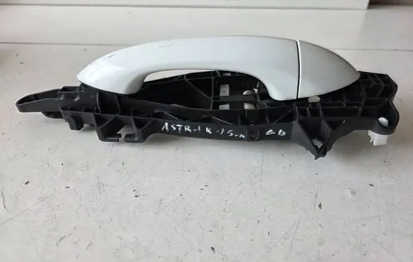 Opel Astra K Rear door exterior handle 13515510