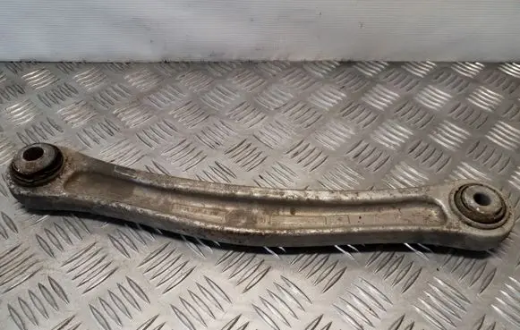 Rear control arm