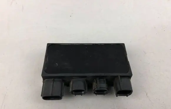 Subaru Outback (BS) Glow plug pre-heat relay 22010AA010