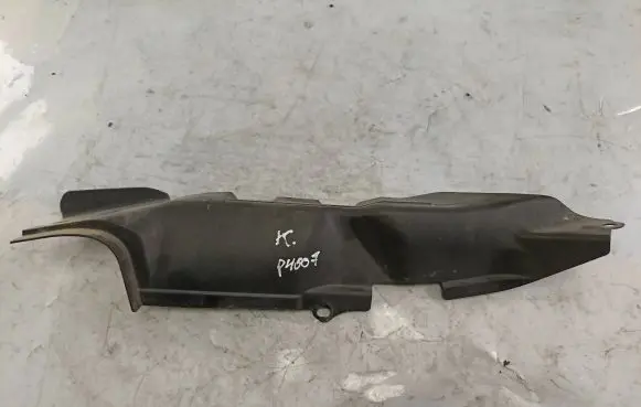 Peugeot 4007 Fender end trim 5220C087