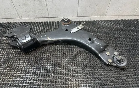 Front lower control arm/wishbone