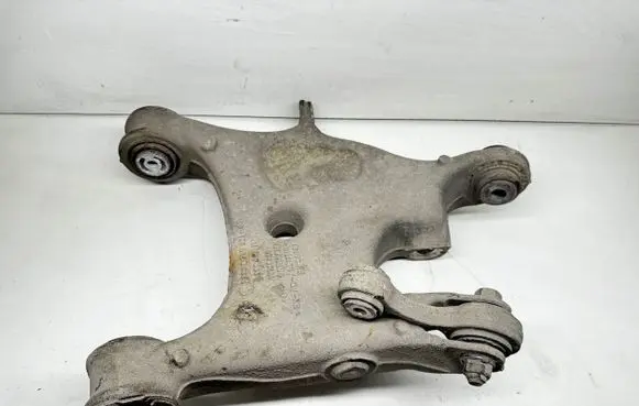 Rear upper control arm/wishbone