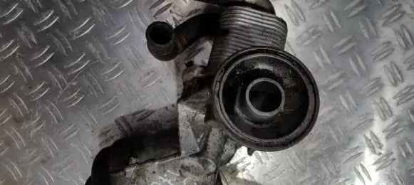 Honda Civic Oil filter cover 