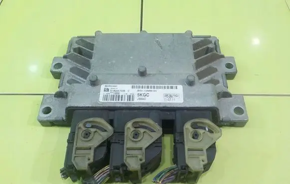 Ford Fiesta Other control units/modules 8M5T19C112AT