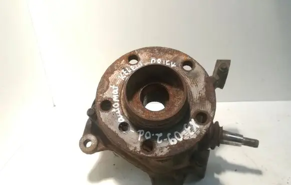 BMW X3 E83 Front wheel hub