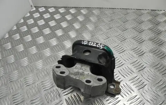 Peugeot 207 CC Engine mount bracket 9653095980 VD12205