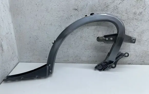 Audi A6 S6 C7 4G Tailgate/trunk/boot hinge 4G5827302