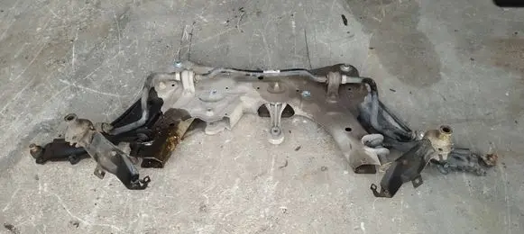 Renault Kangoo II Front subframe 8200617861