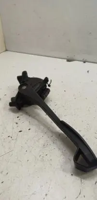 Volvo V70 Accelerator throttle pedal 9496822 00776922