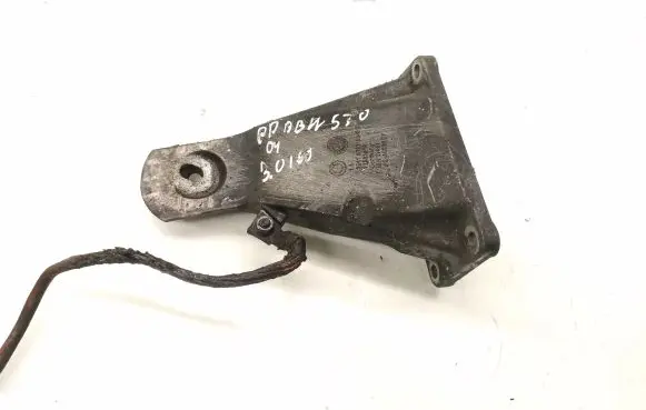 BMW 5 E60 E61 Engine mounting bracket 73681310