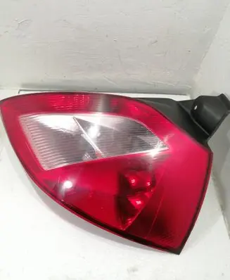 Renault Megane II Rear/tail lights 8200073237