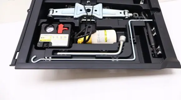 Lexus RX 450H Tool set 64997-48030