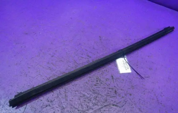 Ford Fiesta Front door trim (molding) 