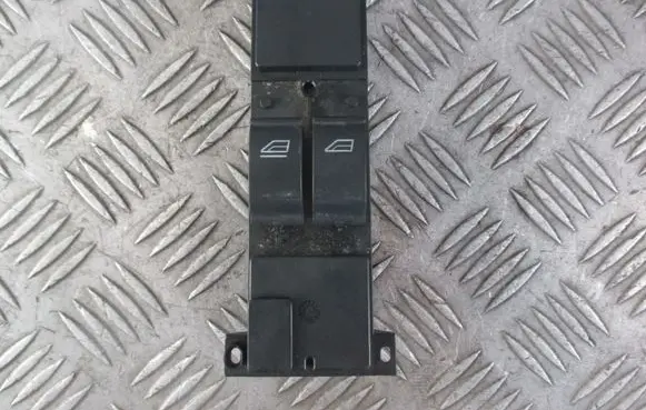Ford Focus Other devices 7M5T14529DA