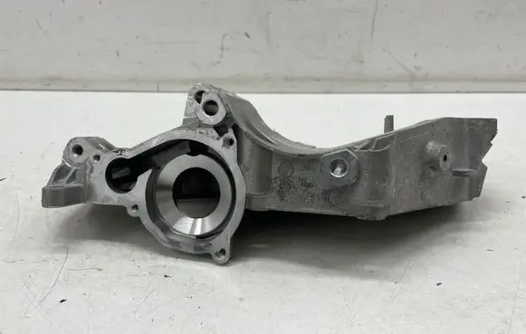 BMW 1 F20 F21 Generator/alternator bracket 7644804