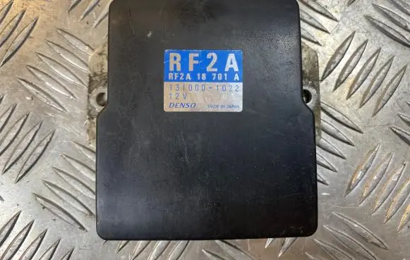Mazda 626 Fuel injection control unit/module RF2A18701A 1310001022