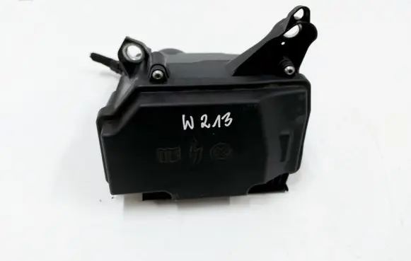 Mercedes-Benz E W213 Fuse box set 2139065706