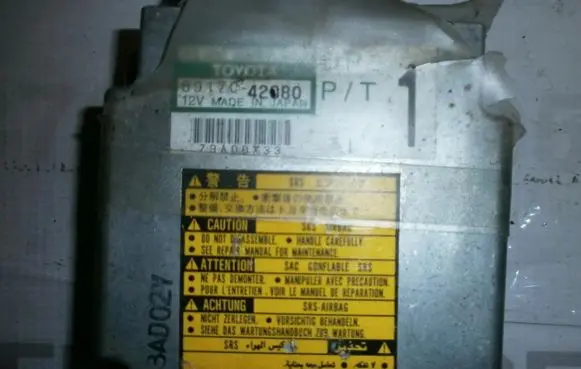 Toyota Avensis T220 Airbag control unit/module 8917005050