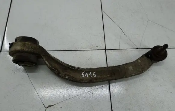 Volkswagen PASSAT B5 Front control arm 400407183