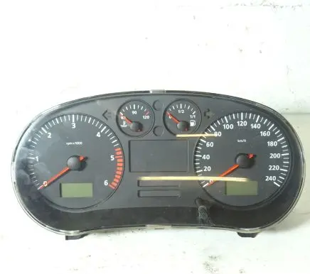 Seat Toledo II (1M) Speedometer (instrument cluster)