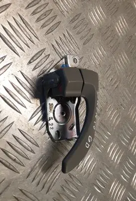 KIA Sorento Rear door interior handle
