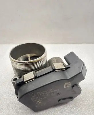BMW X5M F85 Throttle valve 7555944 A2C83914800
