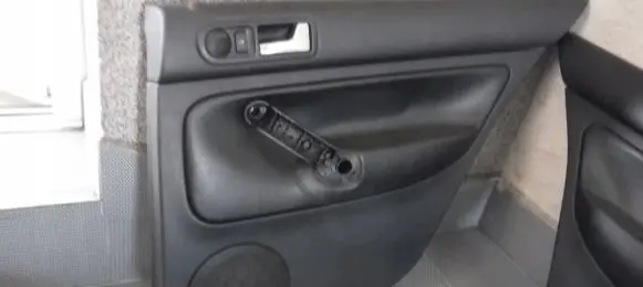 Volkswagen Golf IV Rear door card panel trim