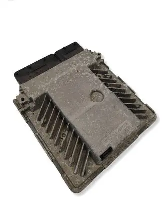 Volkswagen Touran I Engine control unit/module 03G906018EH 5WP45565AB