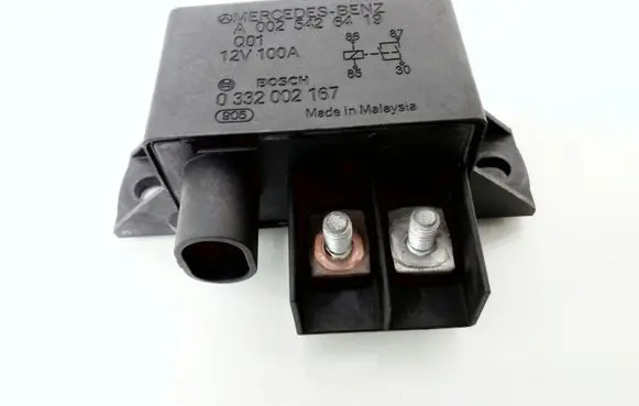 Mercedes-Benz E W211 Other relay A0025426419 0332002167