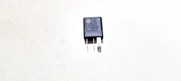 Fiat Punto (188) Other relay 46520421 702.30