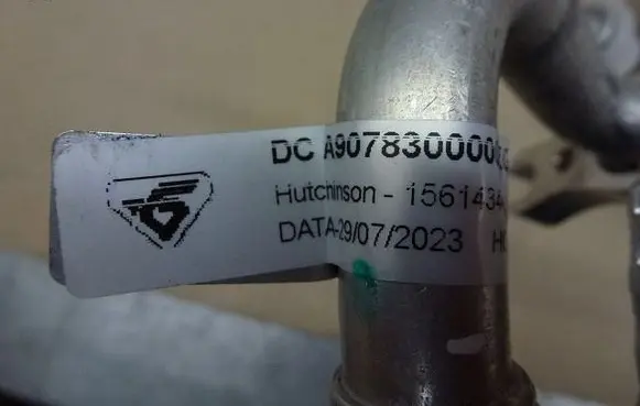 Air conditioning (A/C) pipe/hose
