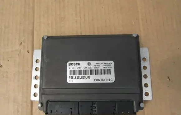 Porsche Boxster 986 Engine control unit/module 99661860500