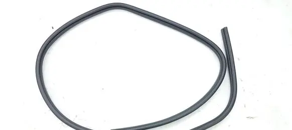 Ford Kuga II Rear door rubber seal (on body) 
