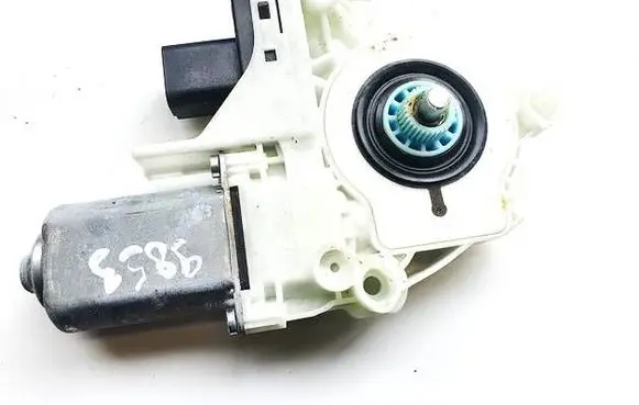Tesla Model Y Front door window regulator motor g32689100 g32689-100