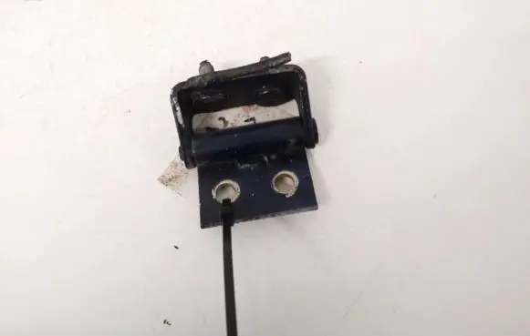 Mazda 626 Tailgate/trunk/boot hinge