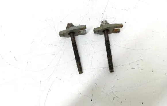 Renault Scenic III - Grand scenic III Fuel Injector clamp holder