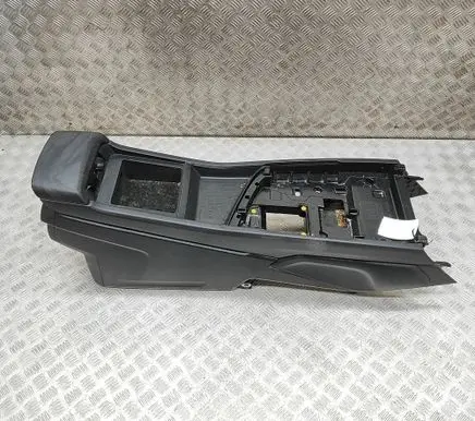 Audi Q7 4M Center console 4M0863243B 4M0864981