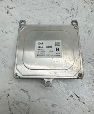 Mazda CX-30 Xenon control unit/module DGL267890