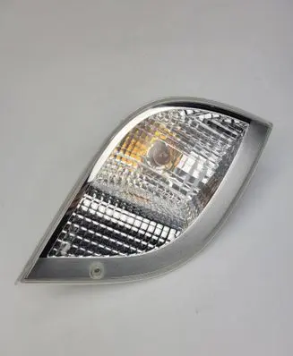 Mercedes-Benz Vito Viano W638 Headlight/headlamp A9738200621