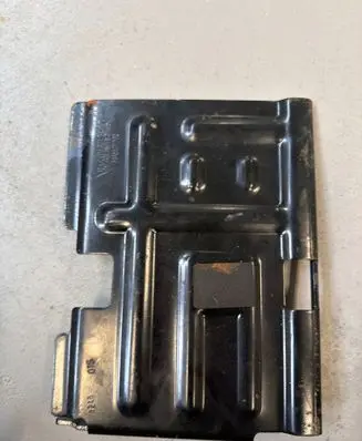 Porsche Cayenne (9Y0 9Y3) Battery bracket 9Y080154301 HR660X76C