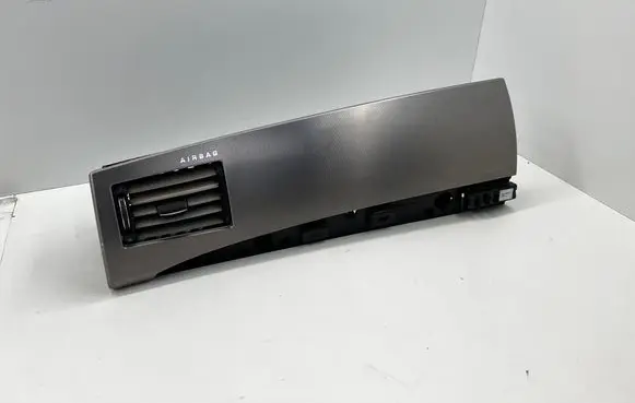 Jaguar XF X250 Dashboard air vent grill cover trim 8X23014A22BH 8X23044C26BA