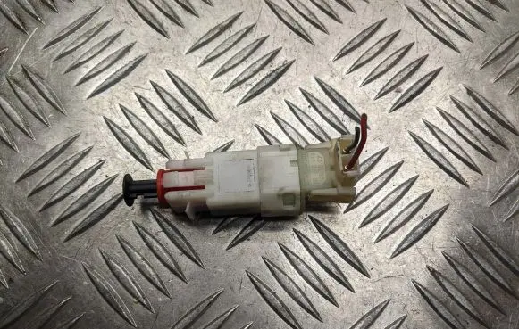 Opel Zafira A Brake pedal sensor switch 90492444 451027 PA6GF307
