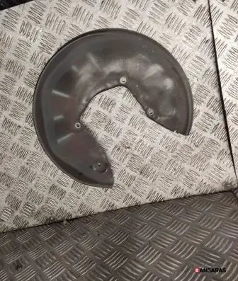 Volkswagen Golf IV Rear brake disc plate dust cover 