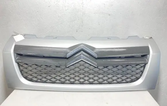 Citroen Jumper Front bumper upper radiator grill 1308069070