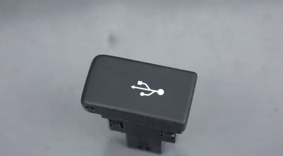 Honda Civic IX USB socket connector 