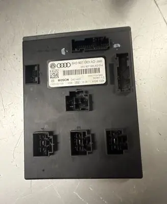 Audi A5 Sportback 8TA Comfort/convenience module 8K0907063AD F005V01109 04014001